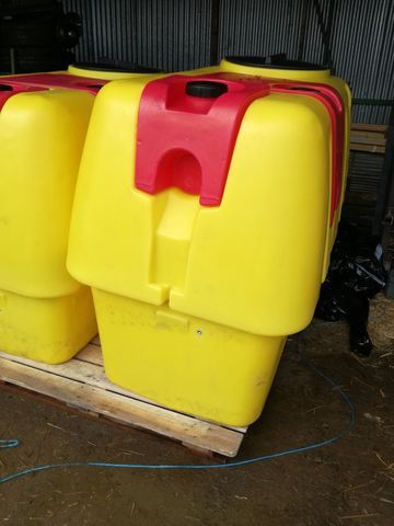 Depósito 600 litros suspendido