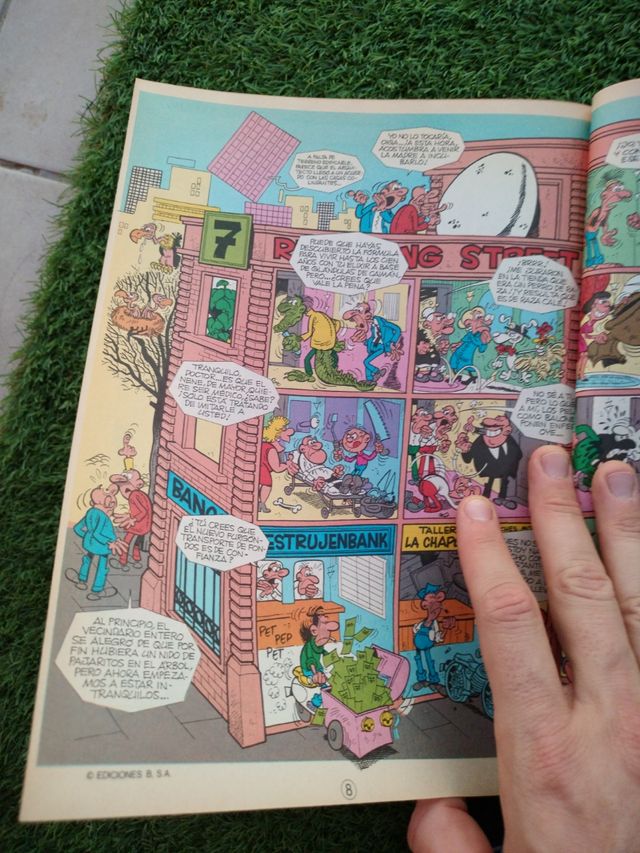 Minimundo encuadernado