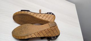 Sandalias negras cuña 36