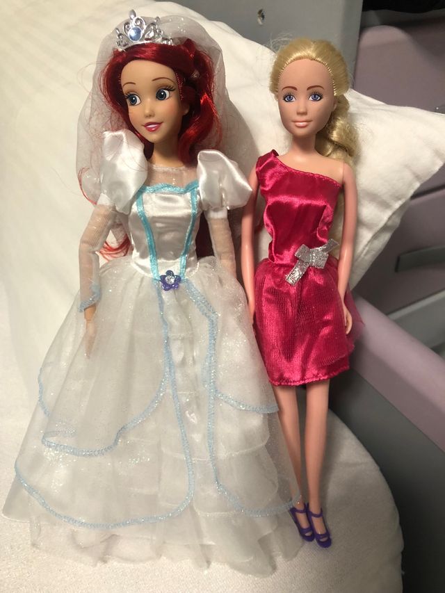 Pack de dos muñecas tipo barbie