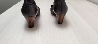 Zapatos marrón, Hispanitas 37