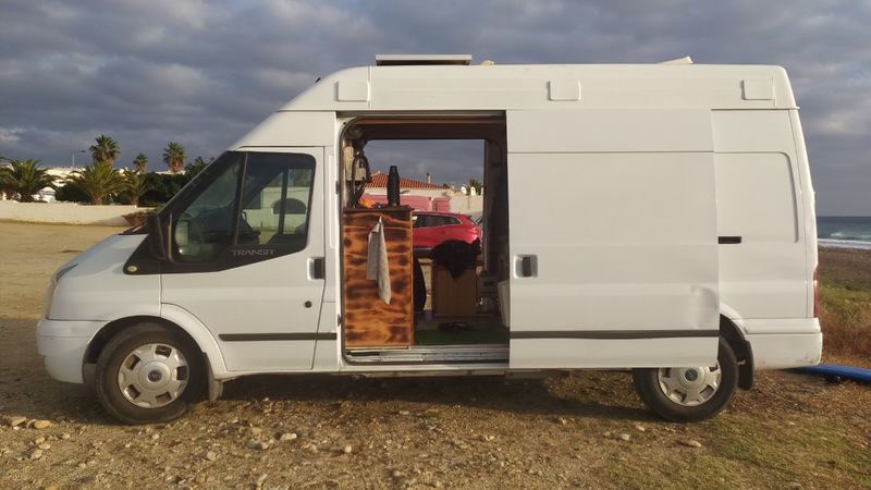 Ford Transit 2010 - foto 1