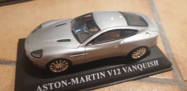 6 coches de coleccion