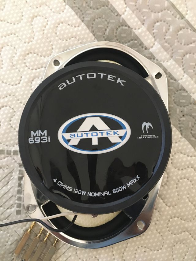 Tapa de potencia mas altavoces