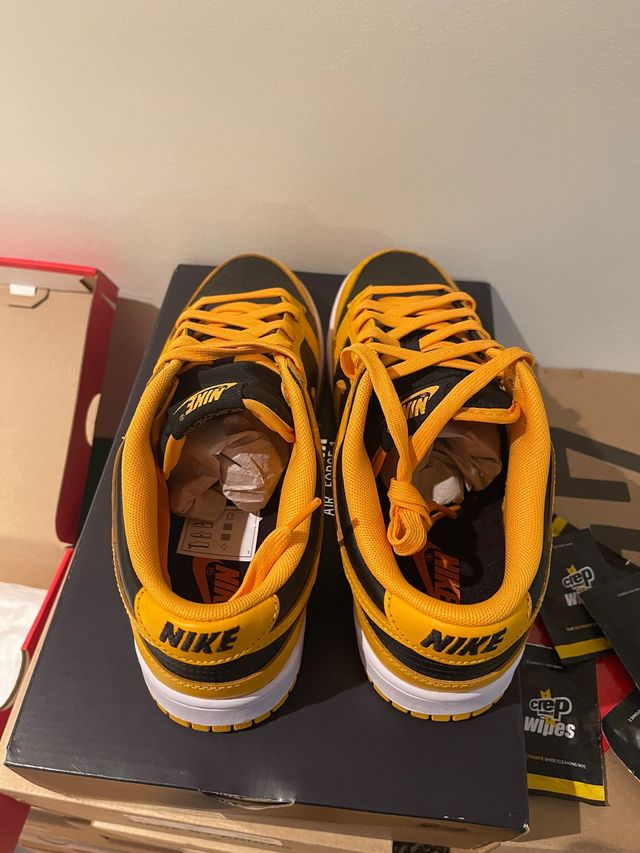 Nike Dunk Low Championship Goldenrod 42.5