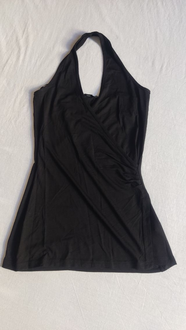 Top negro de H&M sin estrenar