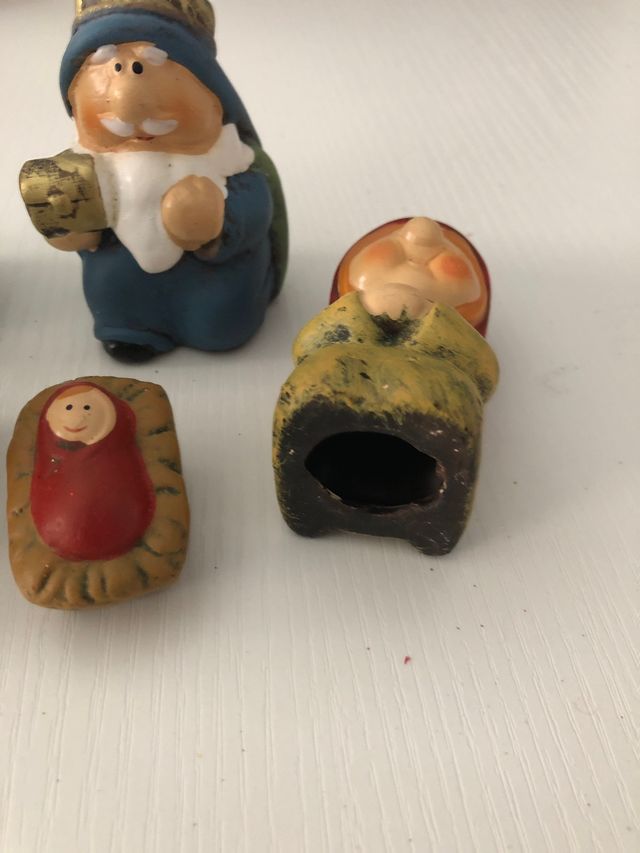 Piccolo presepe in ceramica 5 pezzi