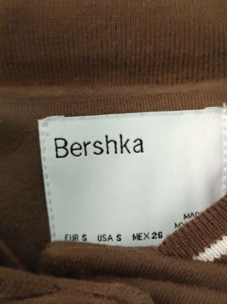 Cazadora beisbolera Bershka talla S