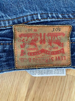 Levis 501 W30L32