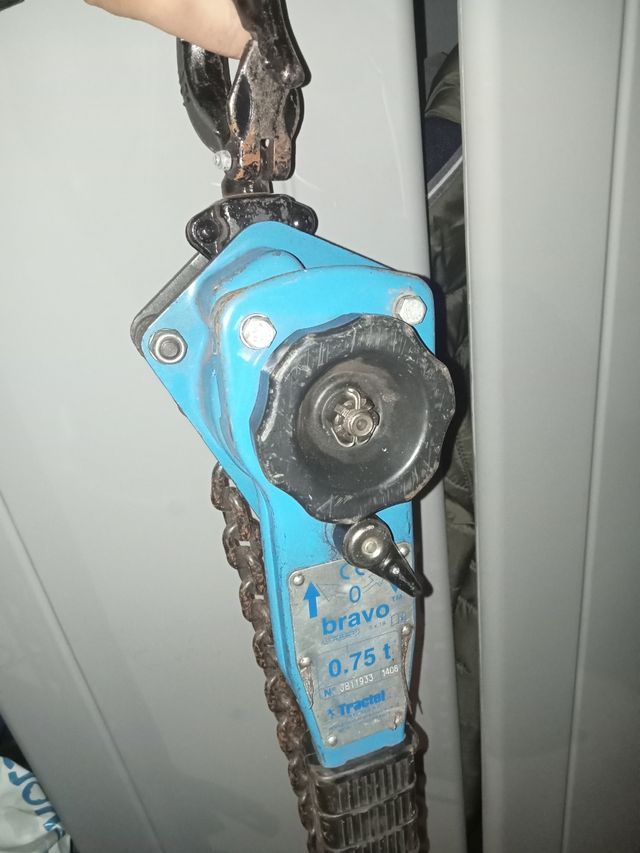 Polipasto marca Bravo 750kg