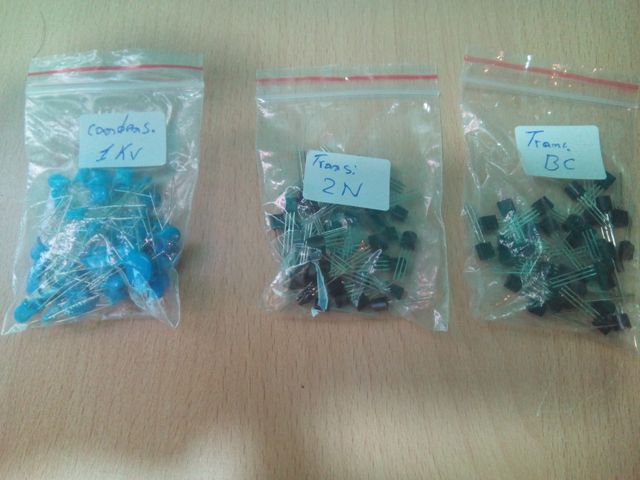 Lote de Componentes Electronicos , 400 unidades