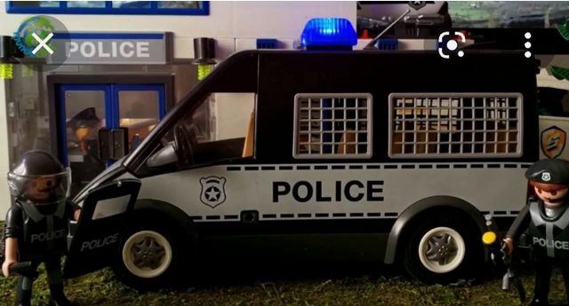 6043 furgón policia antidisturbios