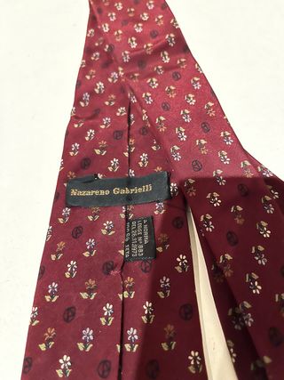 Corbata estampada de la marca Nazareno Gabrielli