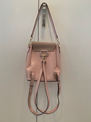 Mochila de cuero