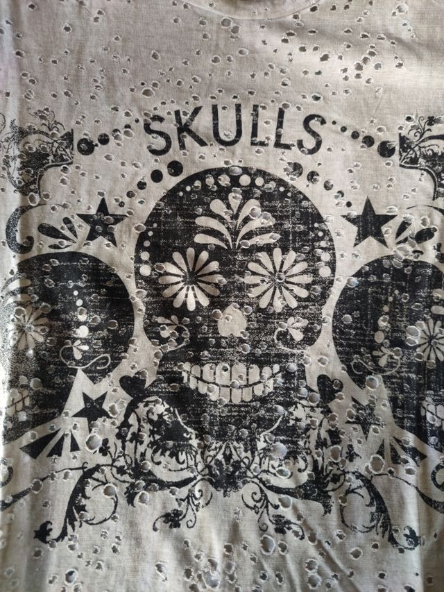 T-shirt imperial teschio bucata skulls