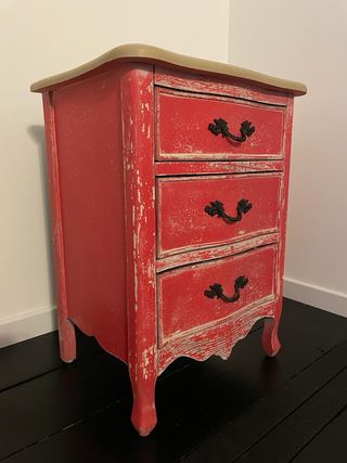 Comodino stile provenzale