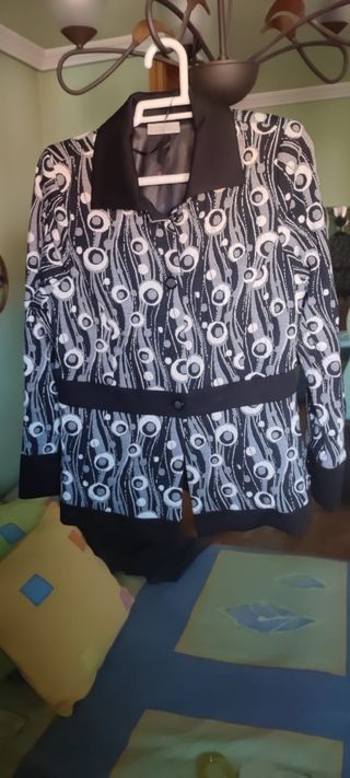 chaqueta elegante mujer