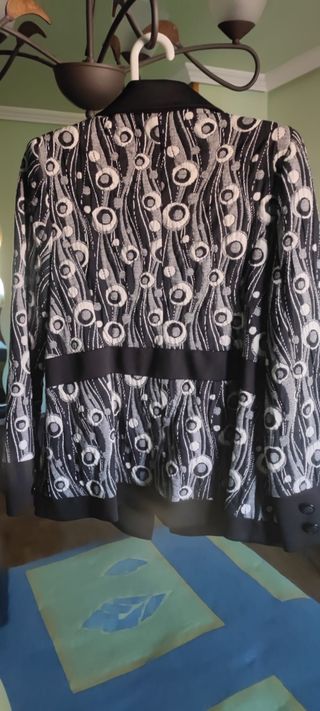 chaqueta elegante mujer