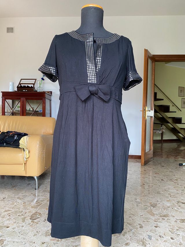 Abito Twinset borchie e fiocco