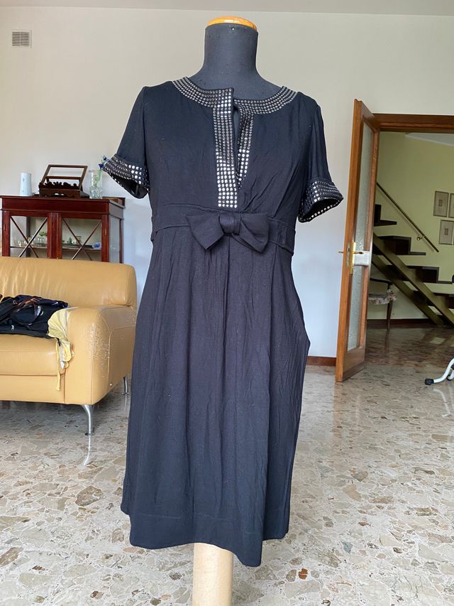 Abito Twinset borchie e fiocco