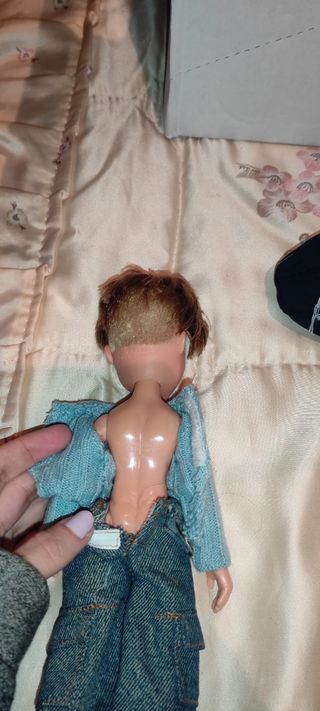 bratz boy con ropa