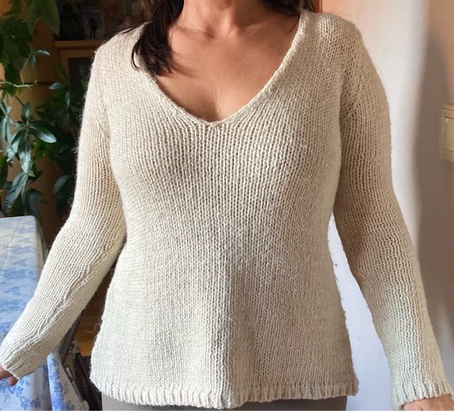 Jersey Zara,calado y escote en pico