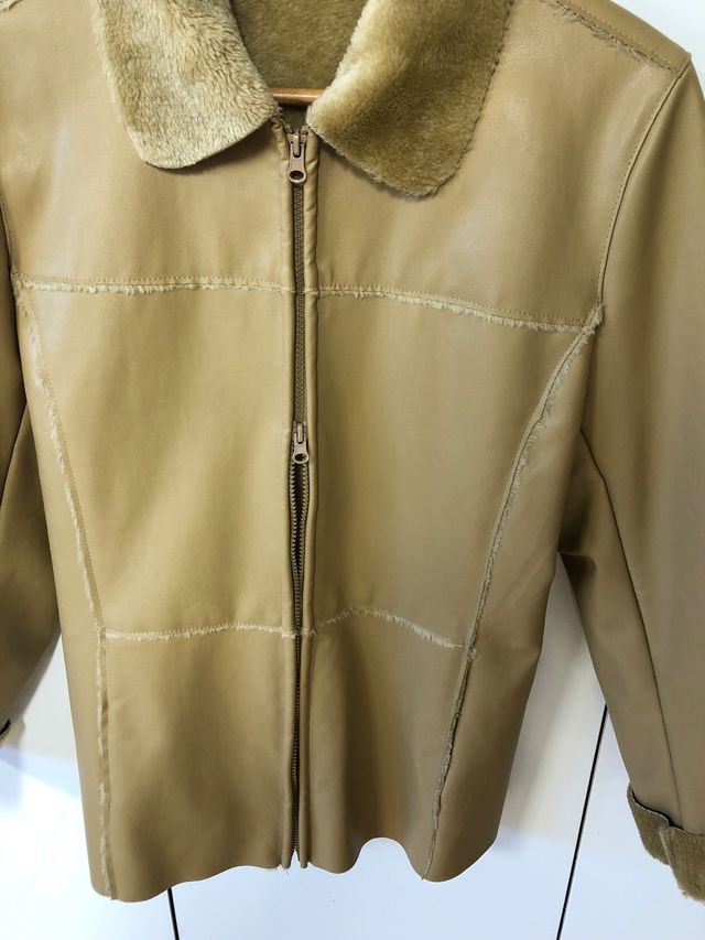 Chaquetón Camel pelo interior talla L