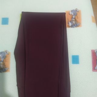 Mallas/legging color vino. Talla M