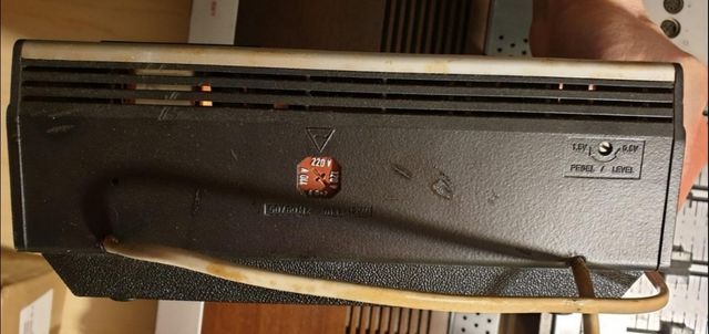 GRUNDIG CN710 mangiacassette registratore