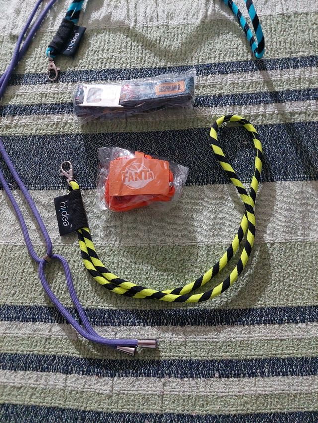 5 LANYARDS Llaveros