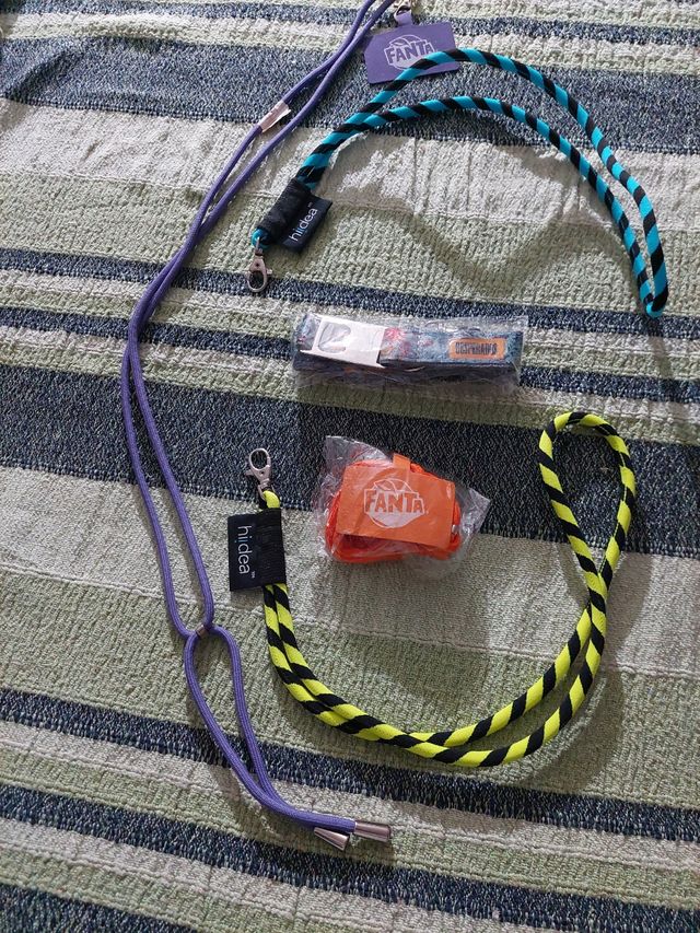 5 LANYARDS Llaveros