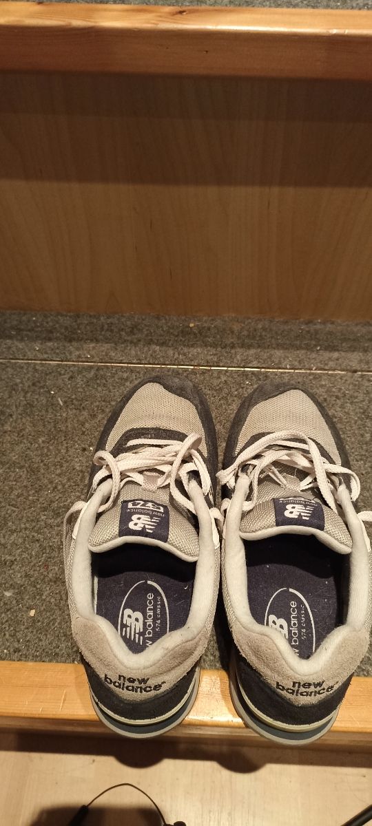 Scarpe NEW BALANCE TG 38 colore blu bianco. Usate