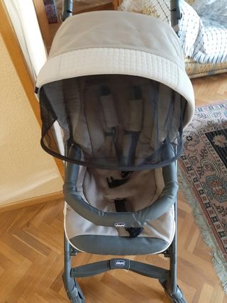 Carrito de bebé trío LOVE Chicco 