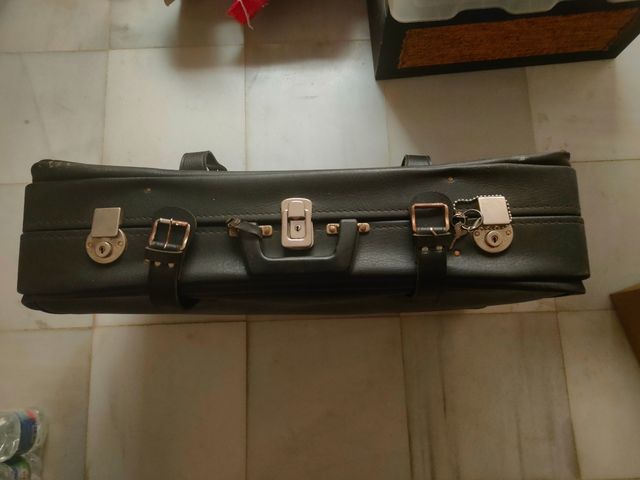 Maleta antigua de viaje vintage