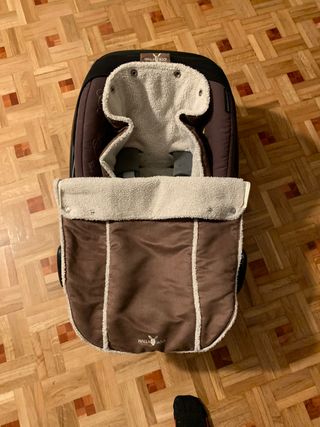 Saco silla maxicosi o capazo marrón 