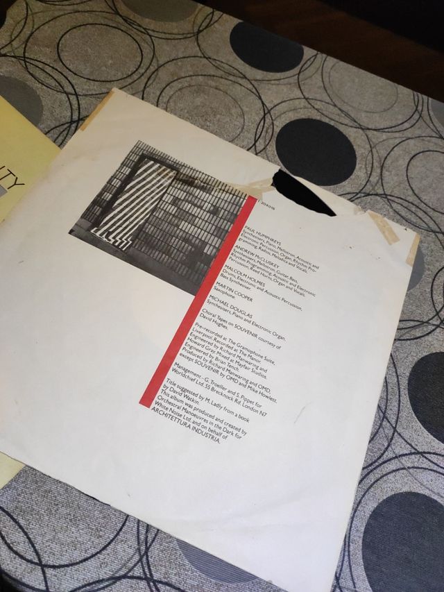 Vinilo Maniobras orquestales en la oscuridad.