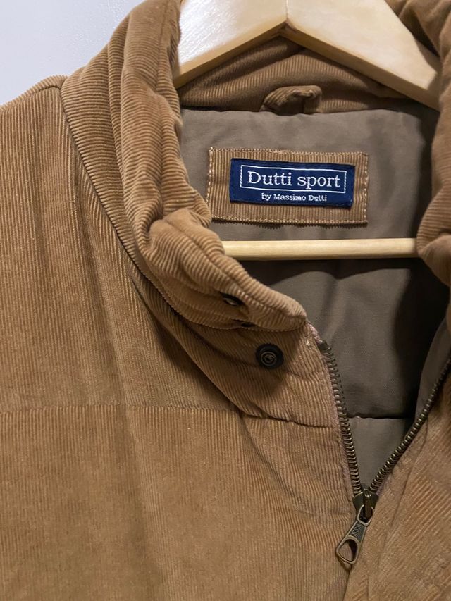 Chaleco Massimo Dutti de pana.