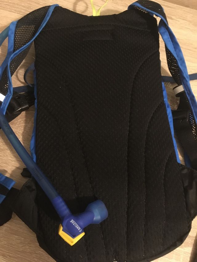 Mochila camelbak 1'5L niño