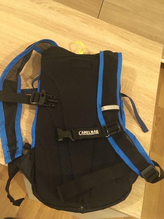 Mochila camelbak 1'5L niño