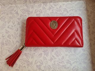 Cartera Victorio y Lucchino