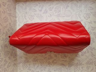 Cartera Victorio y Lucchino