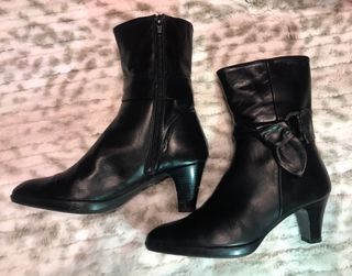 Botas de piel, color negro, marca Wonders, T:38