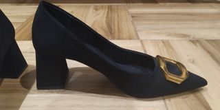 zapatos de Zara