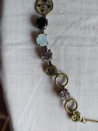 Gargantilla cadena.Touche