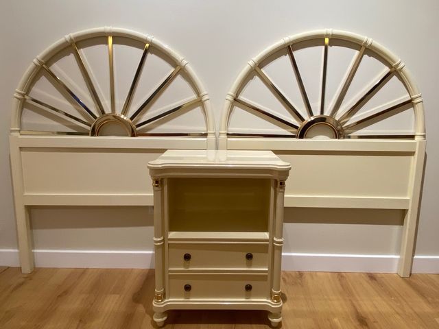 Cabeceros y mesilla a juego NUEVOS