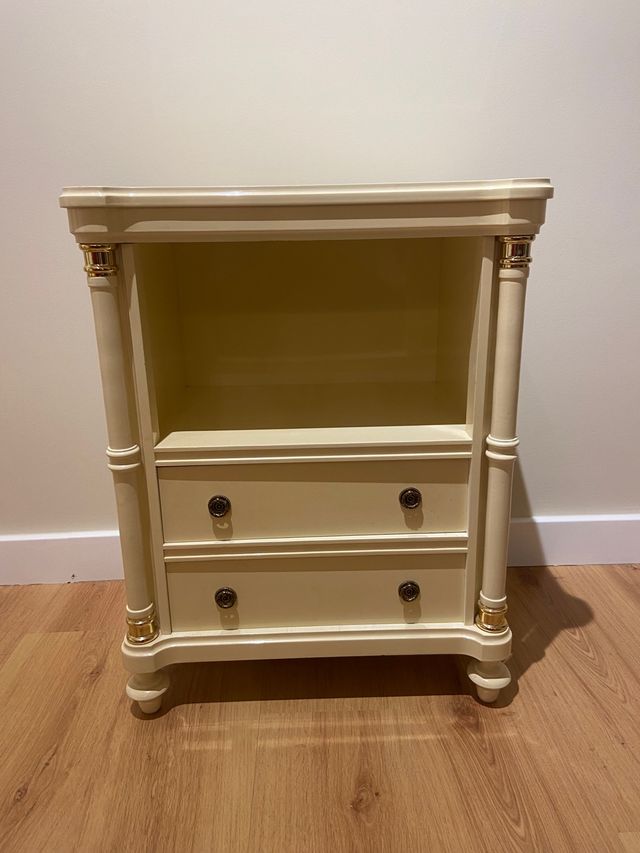 Cabeceros y mesilla a juego NUEVOS