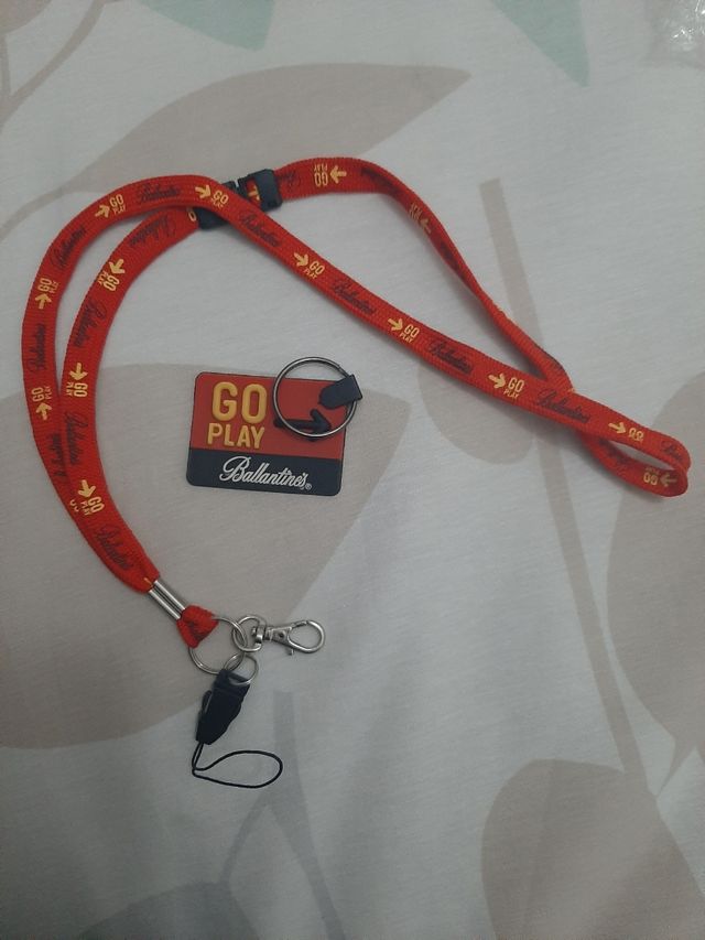 Llavero Ballantines y colgante móvil, llaves, ...