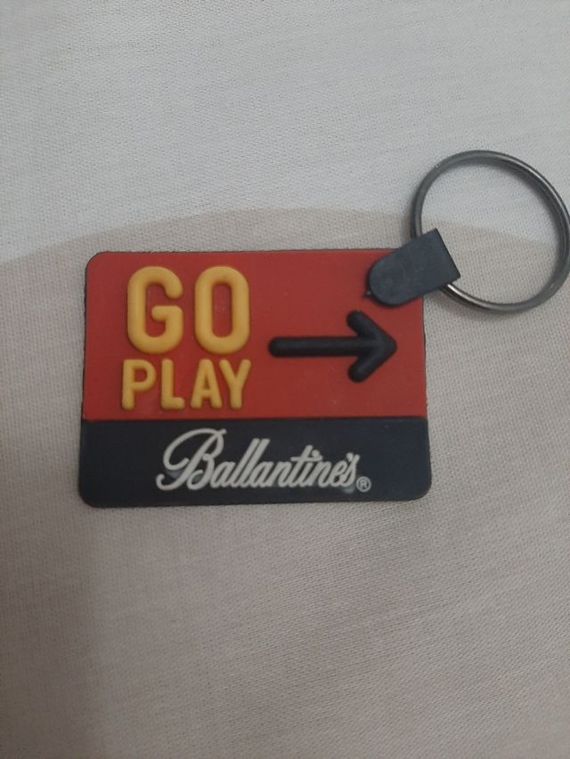 Llavero Ballantines y colgante móvil, llaves, ...