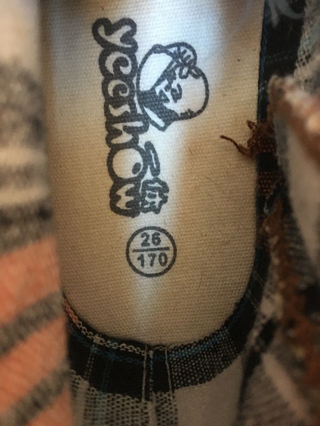 Playeras bota vaquera estilo Converse