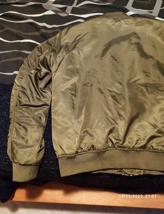 Bomber verde
